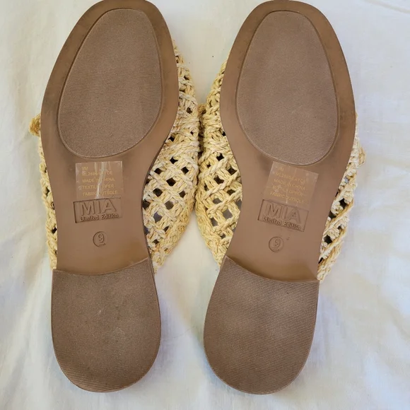 NEW MIA women's layce mule in natural Size 9 - Picture 7 of 8